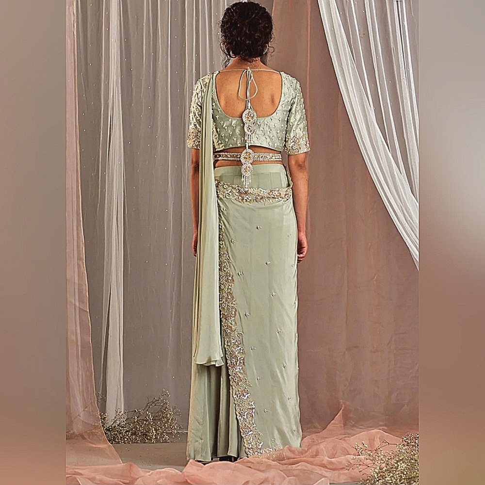 Saree green - Picture 1 of 4